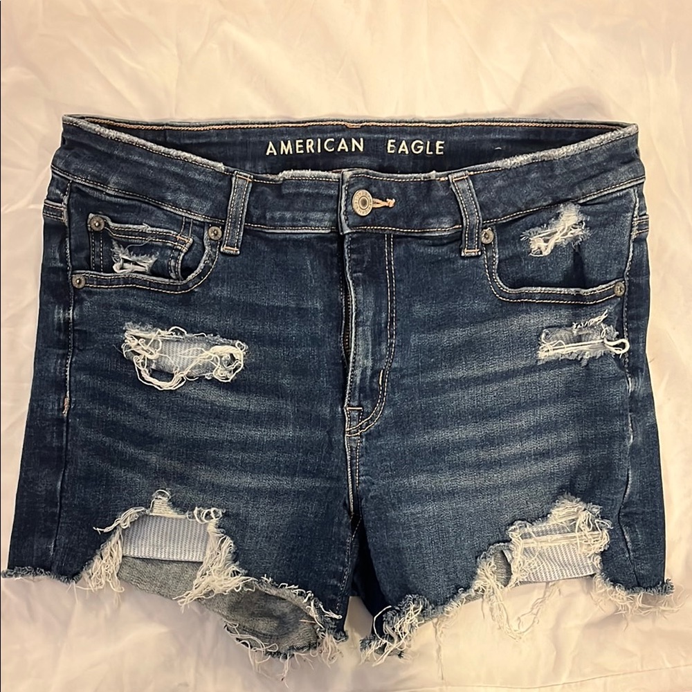 American Eagle Outfitters Distressed Denim Shorts Medium-Dark Wash